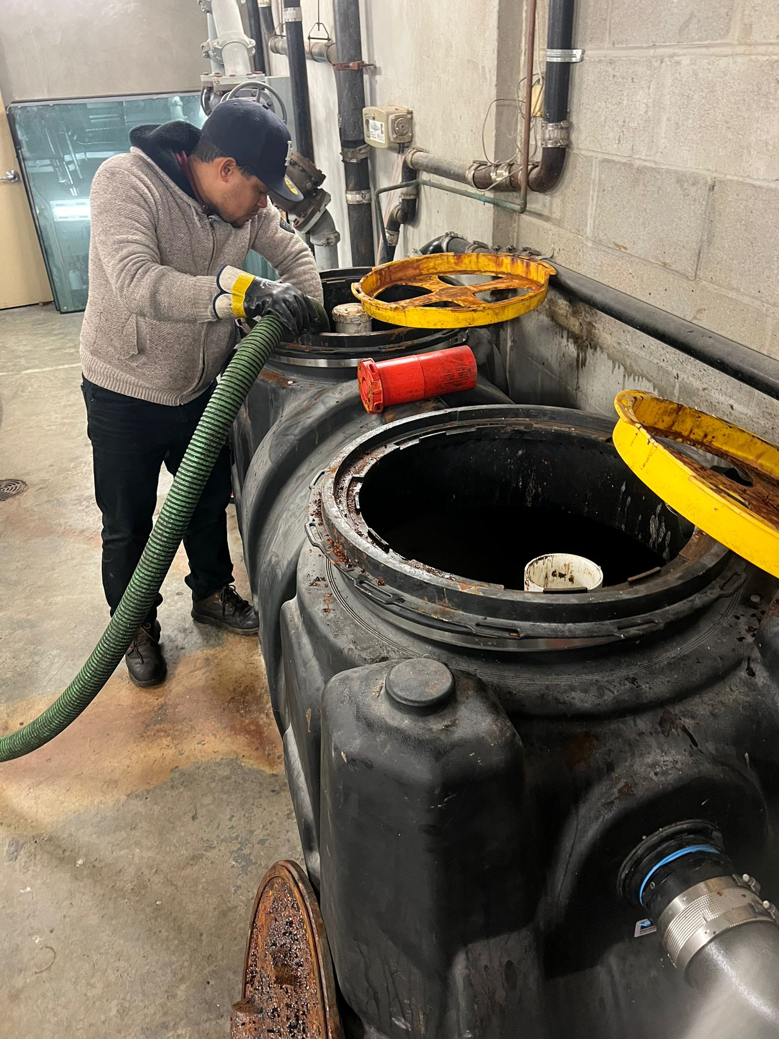 Grease trap cleaning service